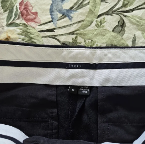 Theory wool trousers - Picture 3 of 5